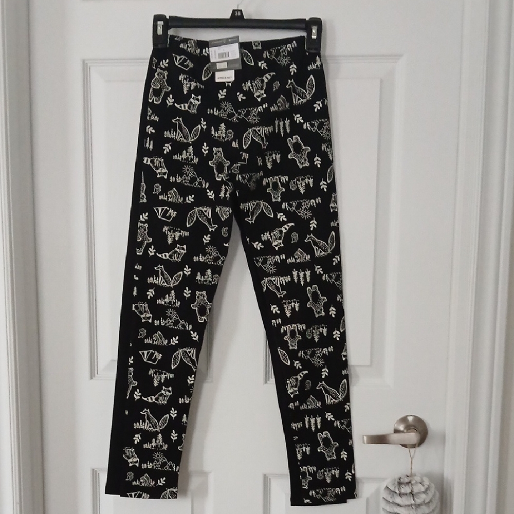 Eddie Bauer Black Graphic Kids Leggings NWT